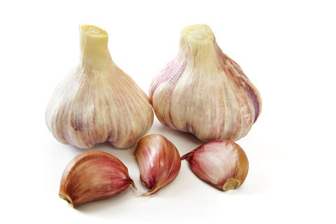 Garlic supplements. Garlic for skin health. Benefits of garlic 