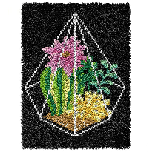 Latch Hook Kit - Rug Making Kit Pink Flower Terrarium 48x64cm