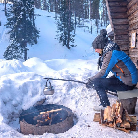 bivouac-et-raquettes-en-hiver