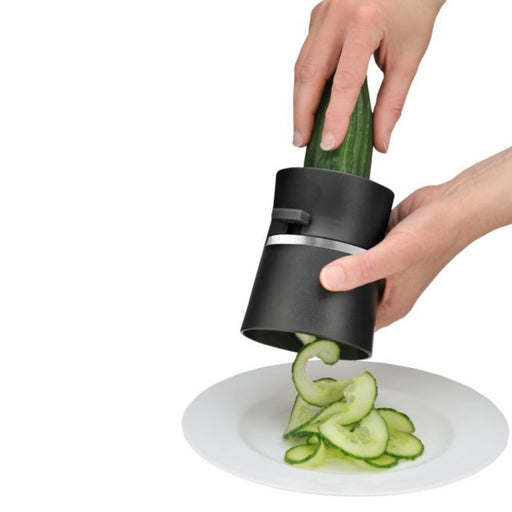Zyliss Vegetable Spiralizer Review: For Thin Spirals and Slices