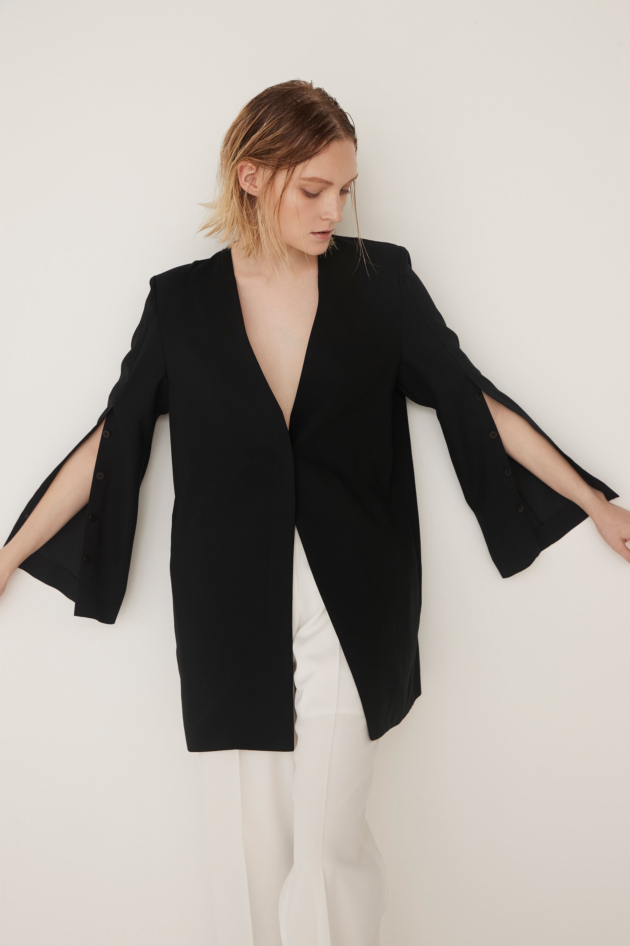 Slit Sleeves V-neck Jacket-BLACK – SETENS