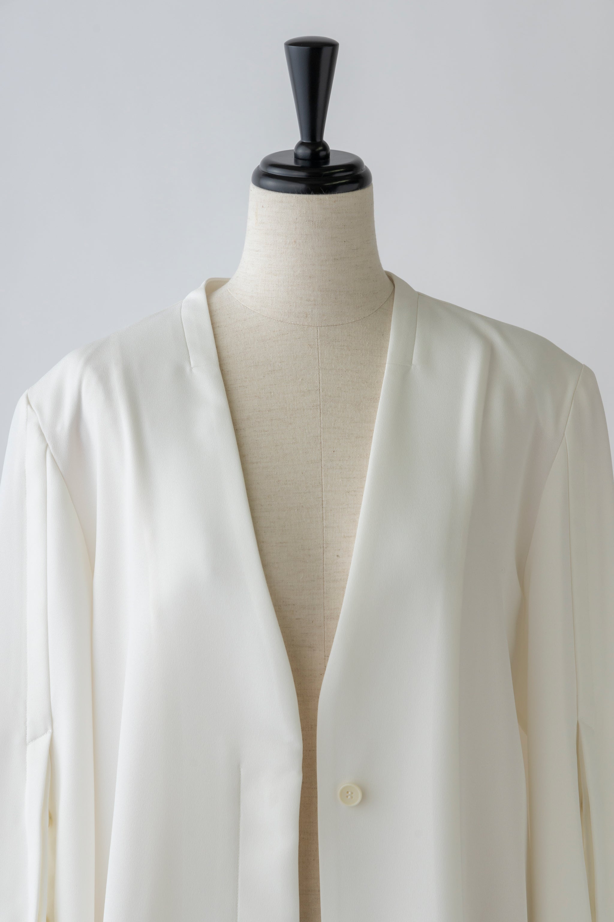 SETENS/セテンス】Slit Sleeves Vneck Jacket-WHITE