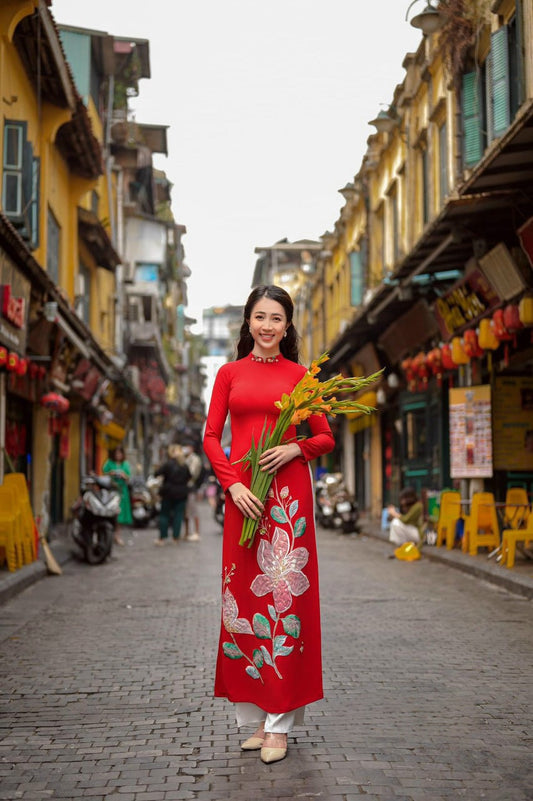 Black/Red Ao Dai Set