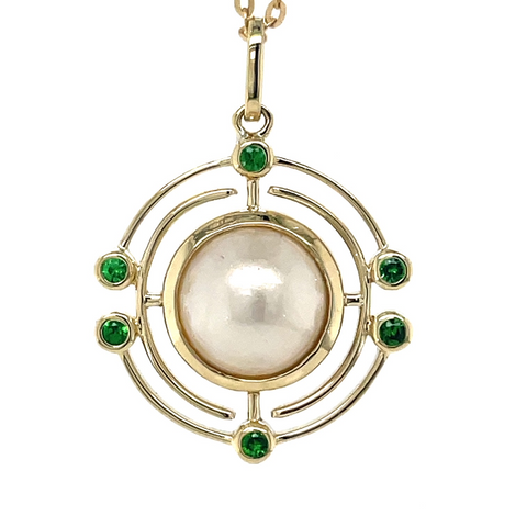 pearl gold and emerald pendant