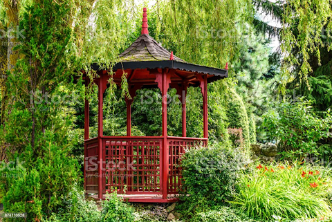 Red pagoda in UK botanical garden 