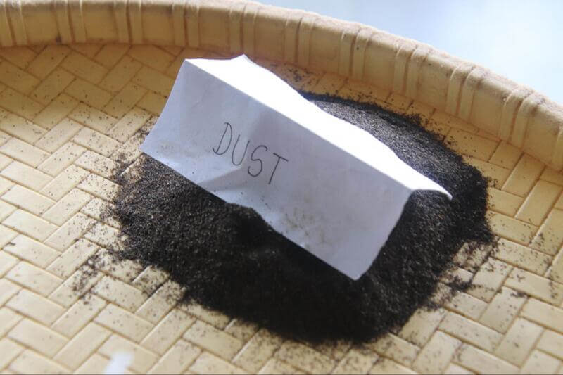 Dust type tea powder that is usually packed in tea bags used in brewing tea