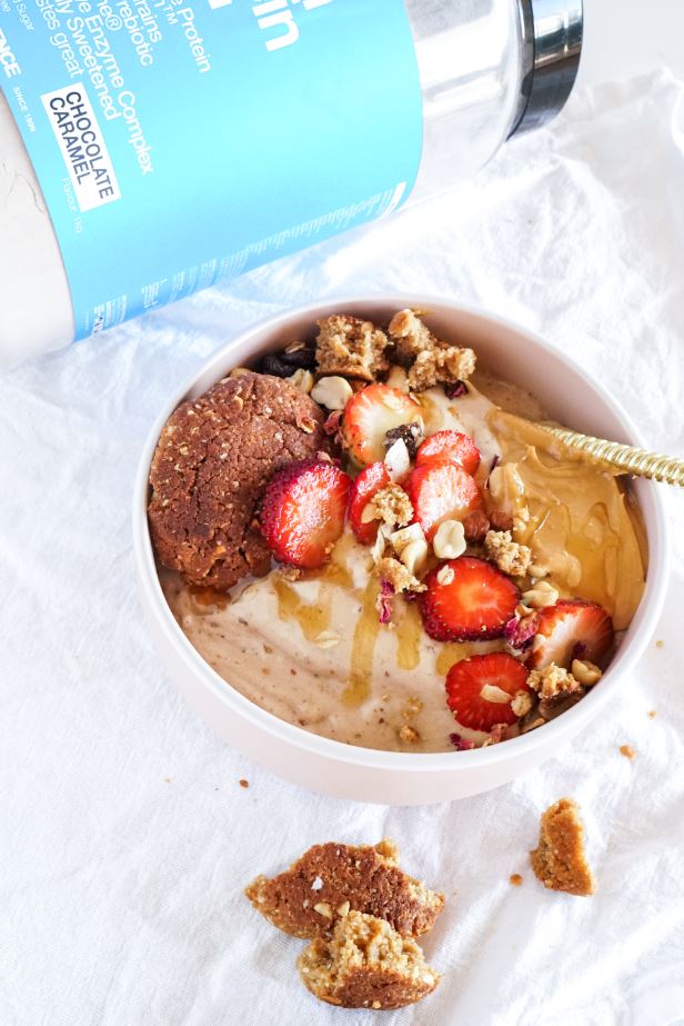 Chocolate Caramel Smoothie Bowl – BSc