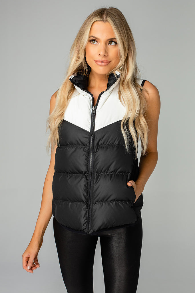 Puffer vest. White Vest.