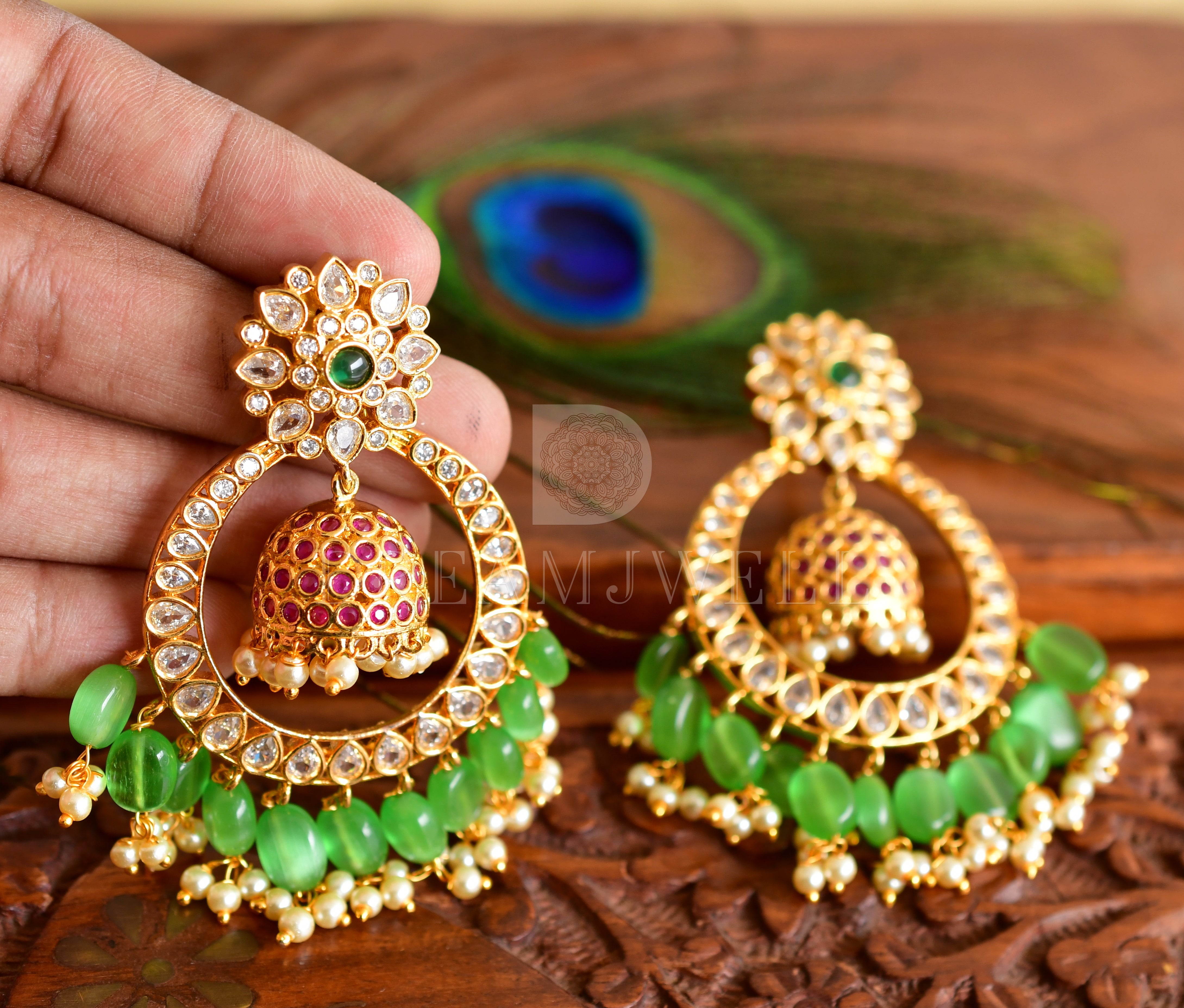 MATTE FINISH DESIGNER EARRINGS UTV222 – Urshi Collections