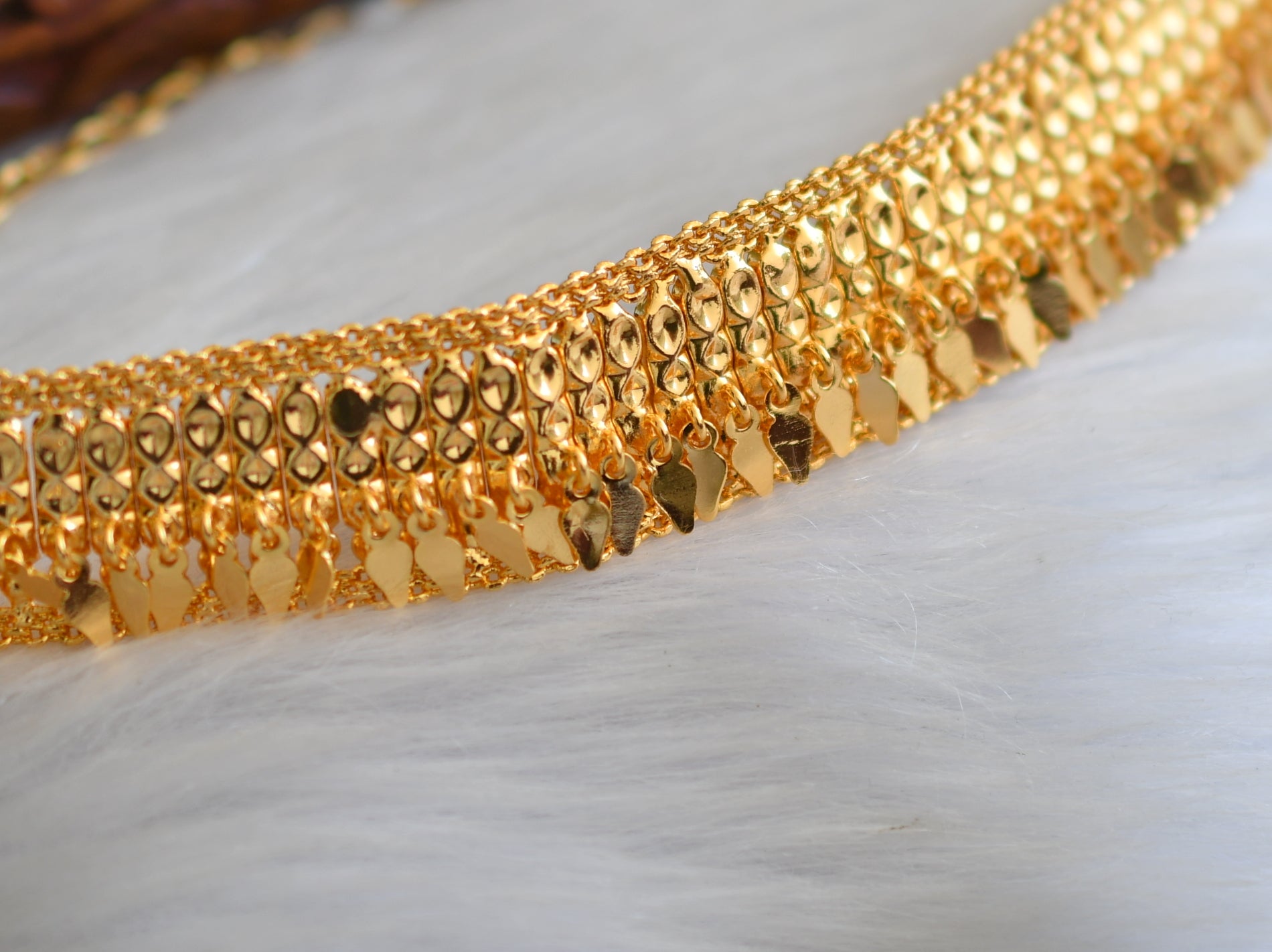 Gold tone Kerala style elakka thali choker necklace dj-40927 – dreamjwell