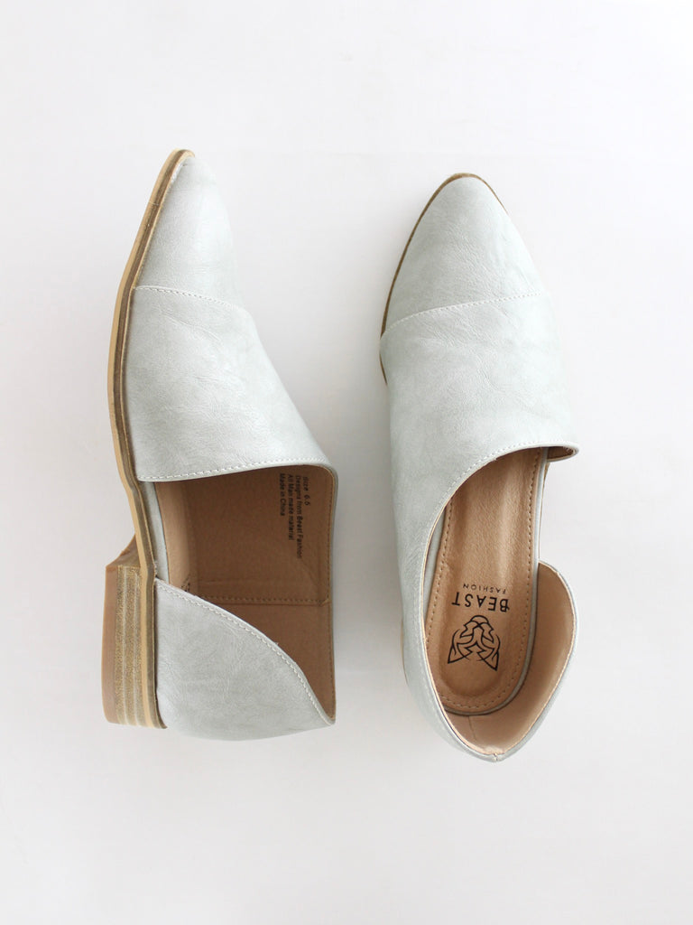 Side Cutout Flats – The Rollin' J