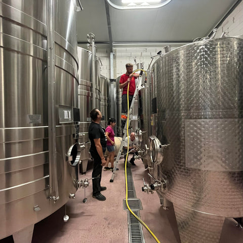 Champagne pressing 2023 - Denis Patoux - Théo Lund Madeleine - Champagne Season