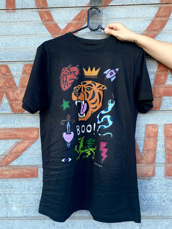 'BOO! The Tiger and the Dragon' - JP Meyer tee in charcoal