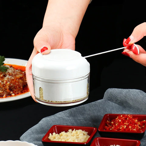Mini Food Garlic Vegetable Grinder: Compact Culinary Convenience