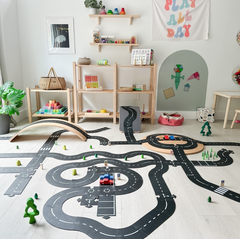 Way to Play Flexible Toy Tracks