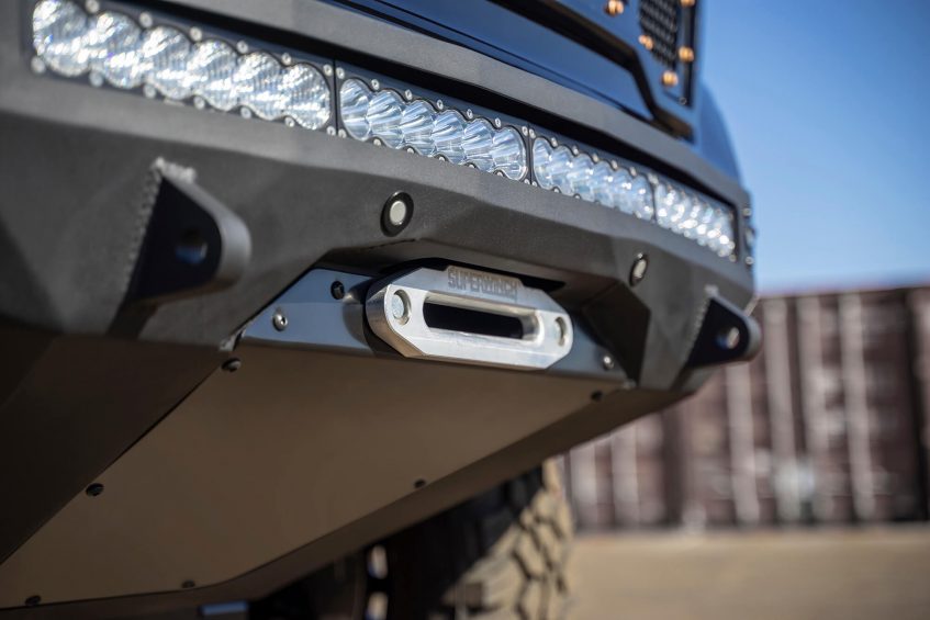 2019 GMC Sierra 1500 steel plate winch front bumper