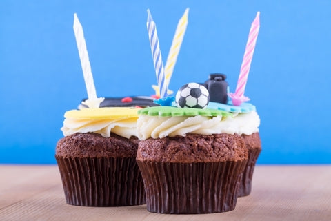 delicious-cupcakes-table