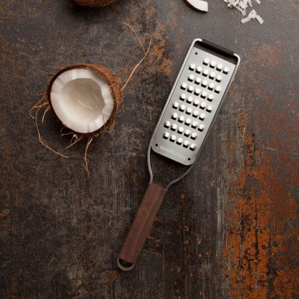 Microplane Master Series Extra Coarse Grater