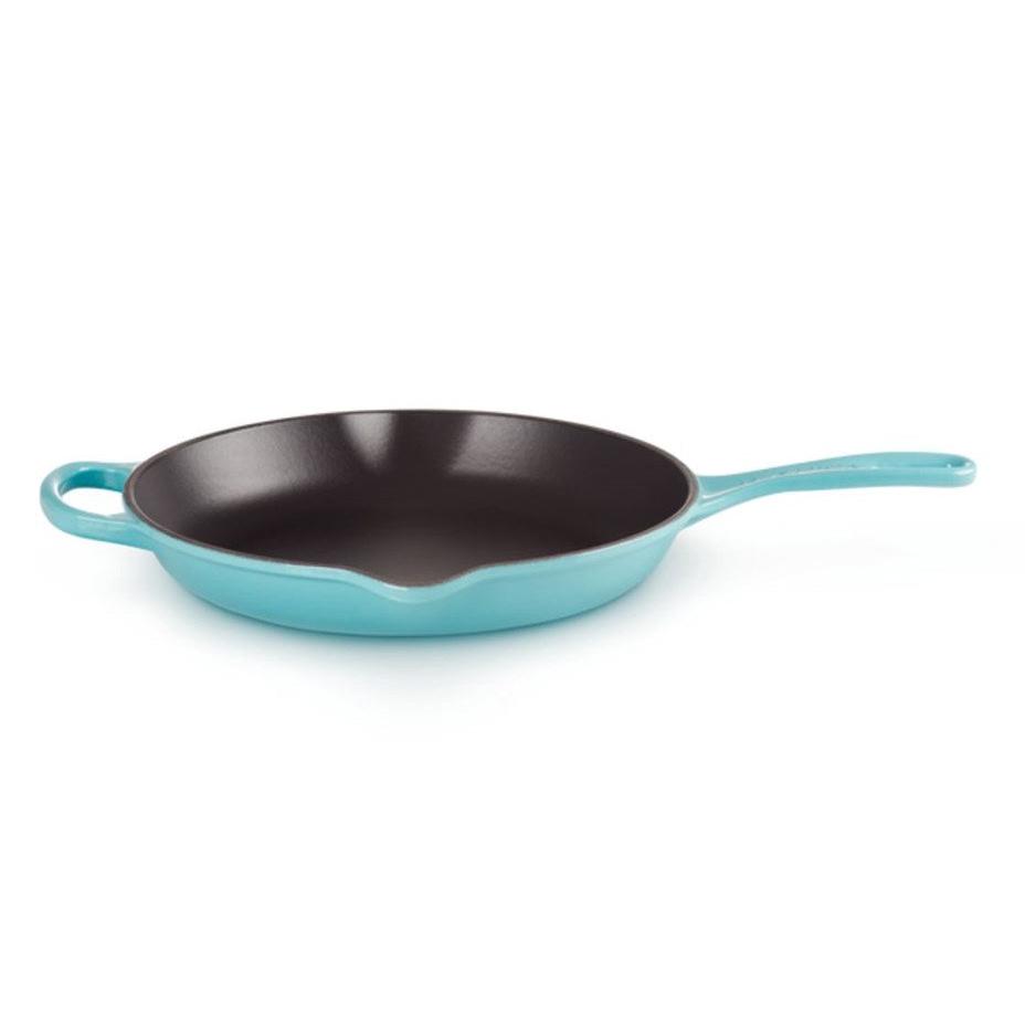 Le Creuset Signature Cast Iron Round Skillet - 26cm