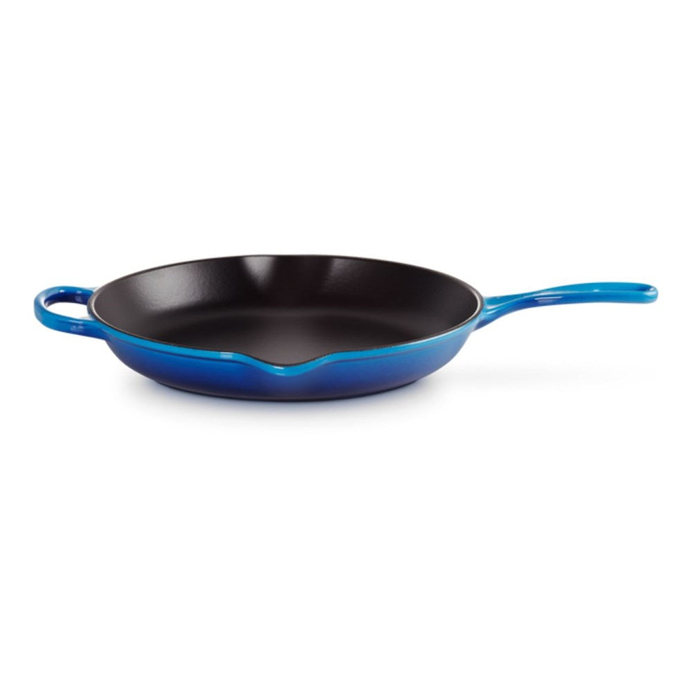 Le Creuset Signature Cast Iron Round Skillet - 26cm