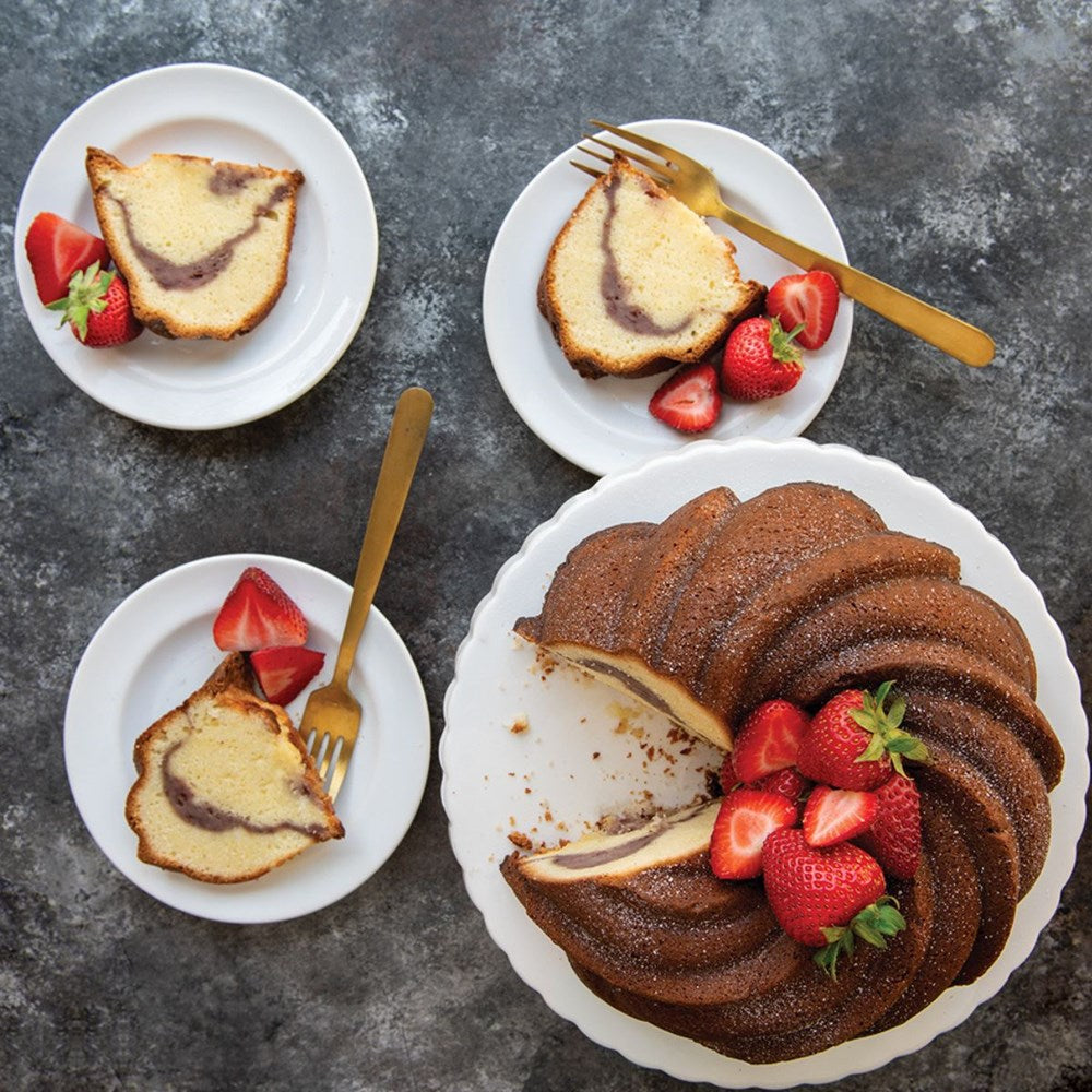 Nordic Ware Swirl Bundt Pan