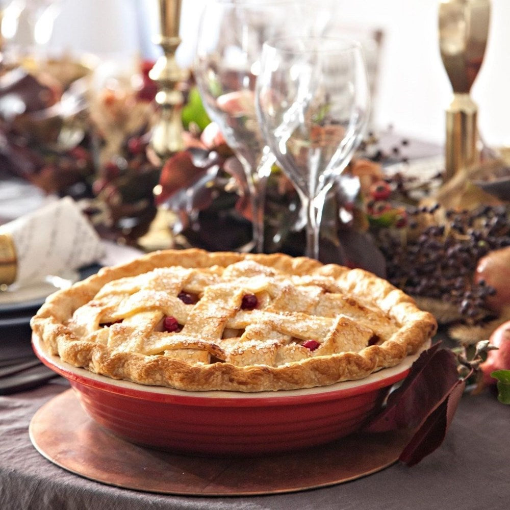 Le Creuset Stoneware Heritage Pie Dish - 23cm