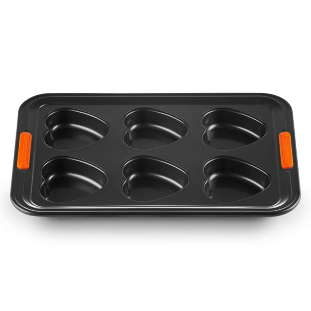 Le Creuset Toughened Non-Stick Heart Shaped Muffin Tray - 6 Cup