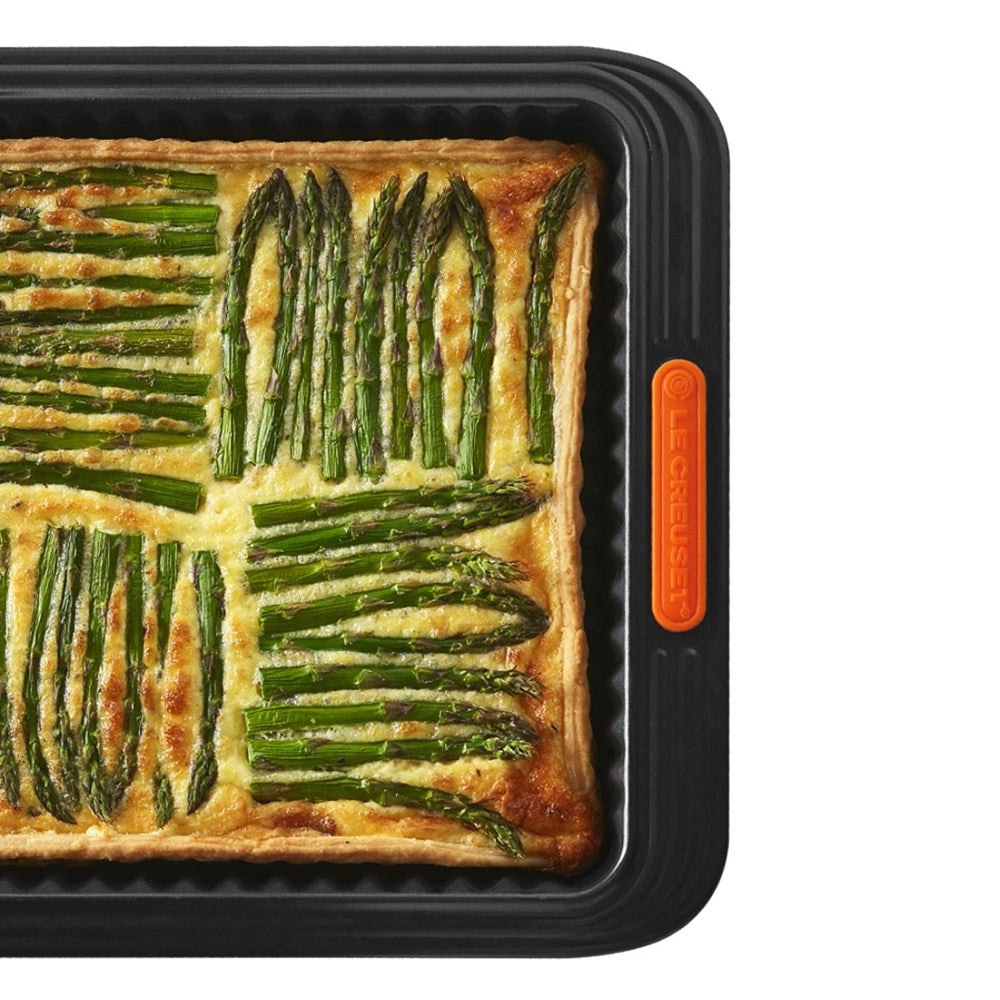 Le Creuset Toughened Non-Stick Square Fluted Flan Tin