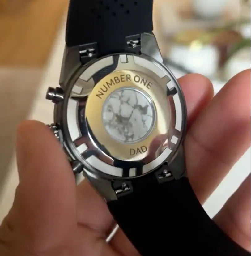 Vincerowatches engraving 1