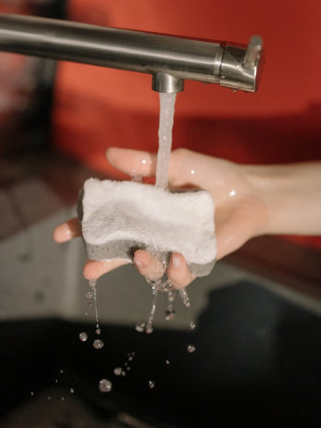Avoid using the rough side of cleaning sponges on your non-stick pans.