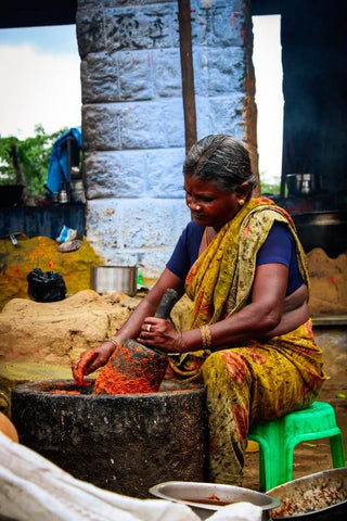 Example of stone pestle and mortar in a commercial setting. Photo by vivek.