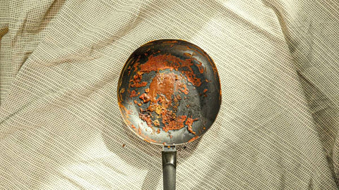 Traditional non-stick cookware has a tendency to flake, becoming toxic over time.