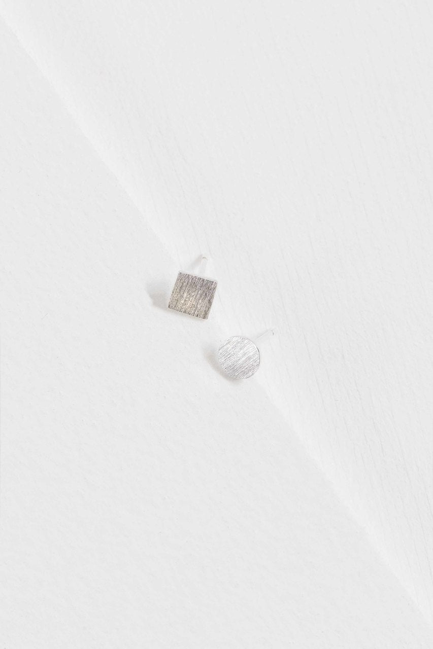 Square to Circle Mismatched Earrings | Silver (sterl.)