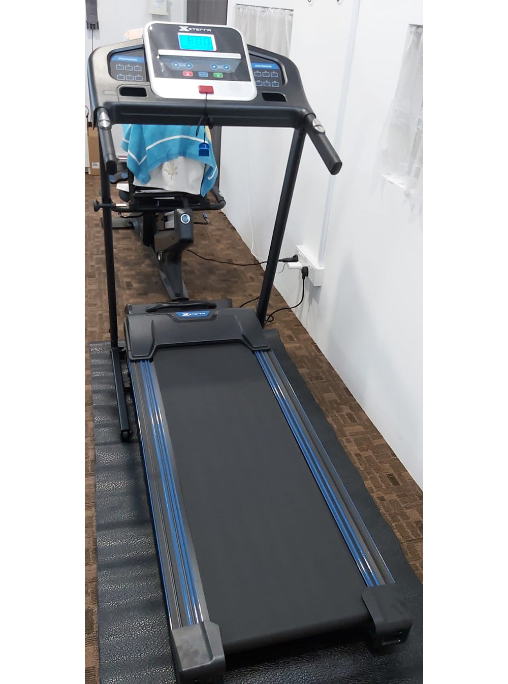 Xterra TR180 running Treadmill