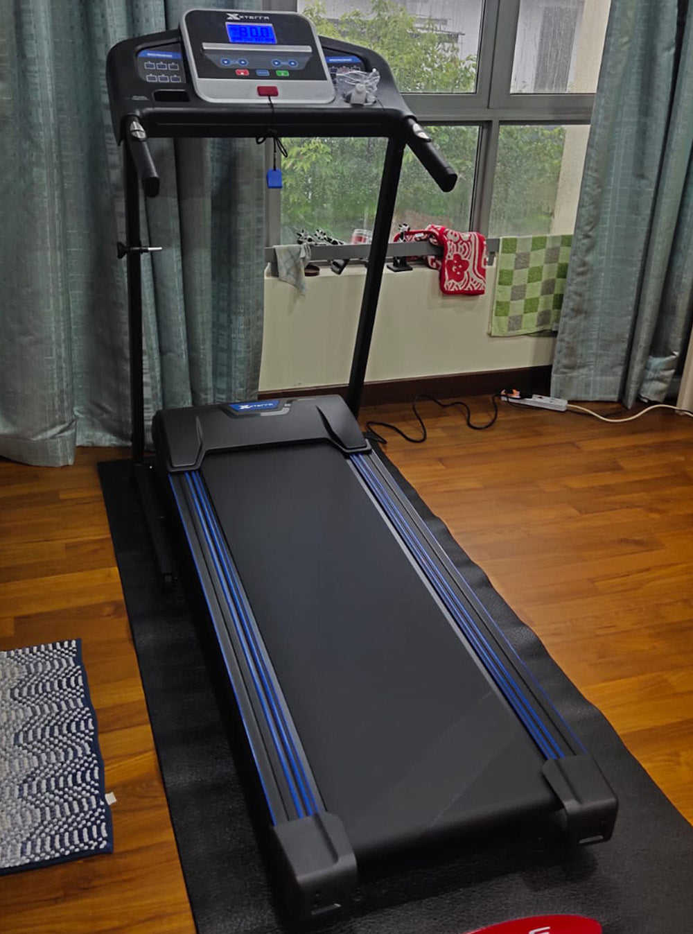 TR180 Xterra advance Treadmill