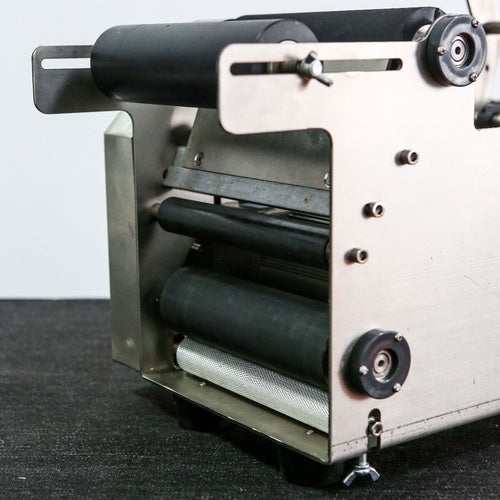 HC8XL - Label Applicator Machine