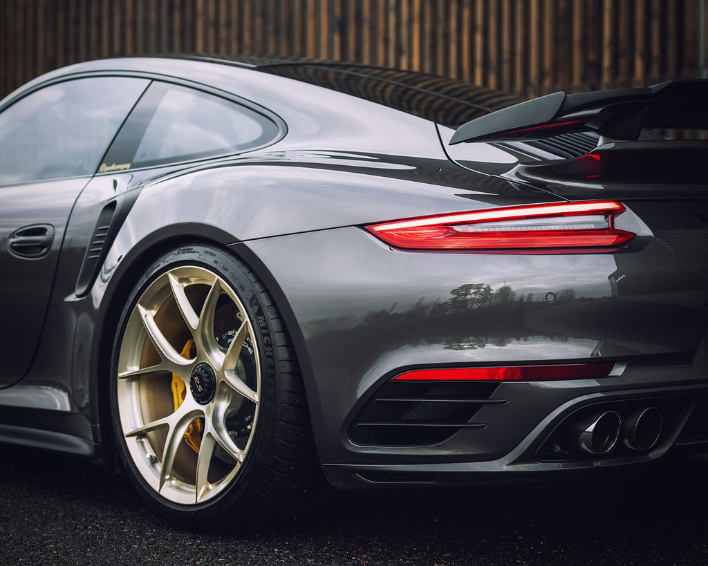 porsche 991 turbo S with BC Forged KL01 forged wheels in royal gold finish