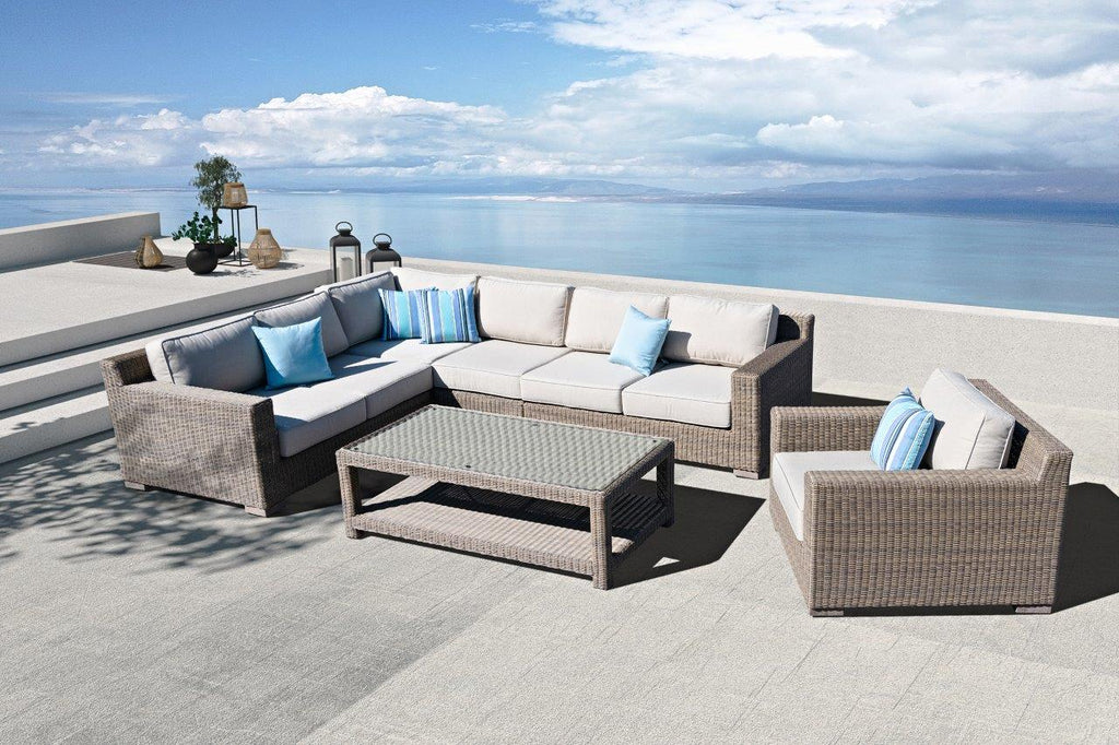 Choose The Best Outdoor Wicker Furniture