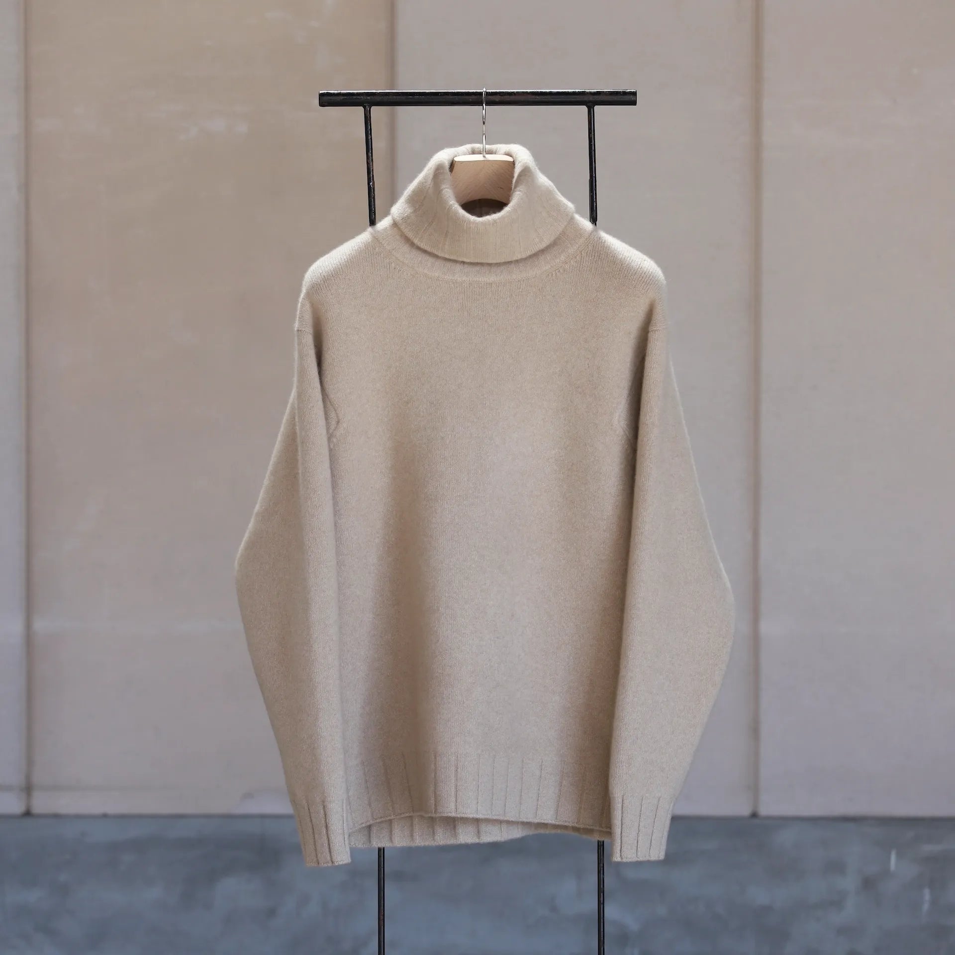 AUBETT OVERSIZE H/N PULLOVER - 1