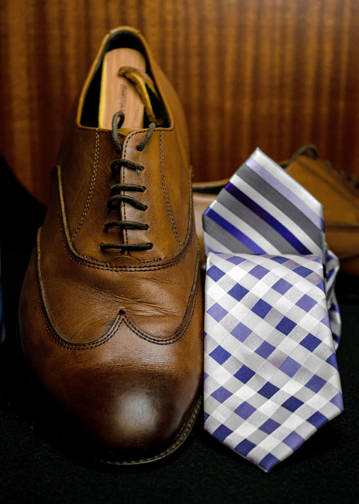 Periwinkle tie with brown shoe