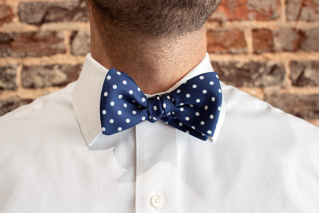 The Phillip Bow Tie Knot Style