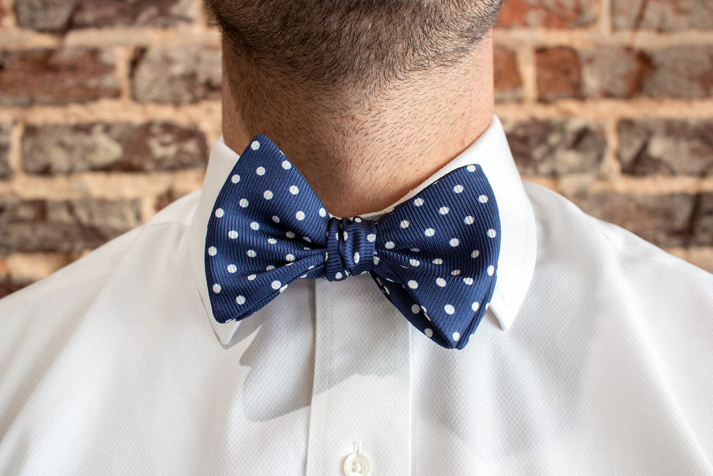 The Stuart Bow Tie Knot Style