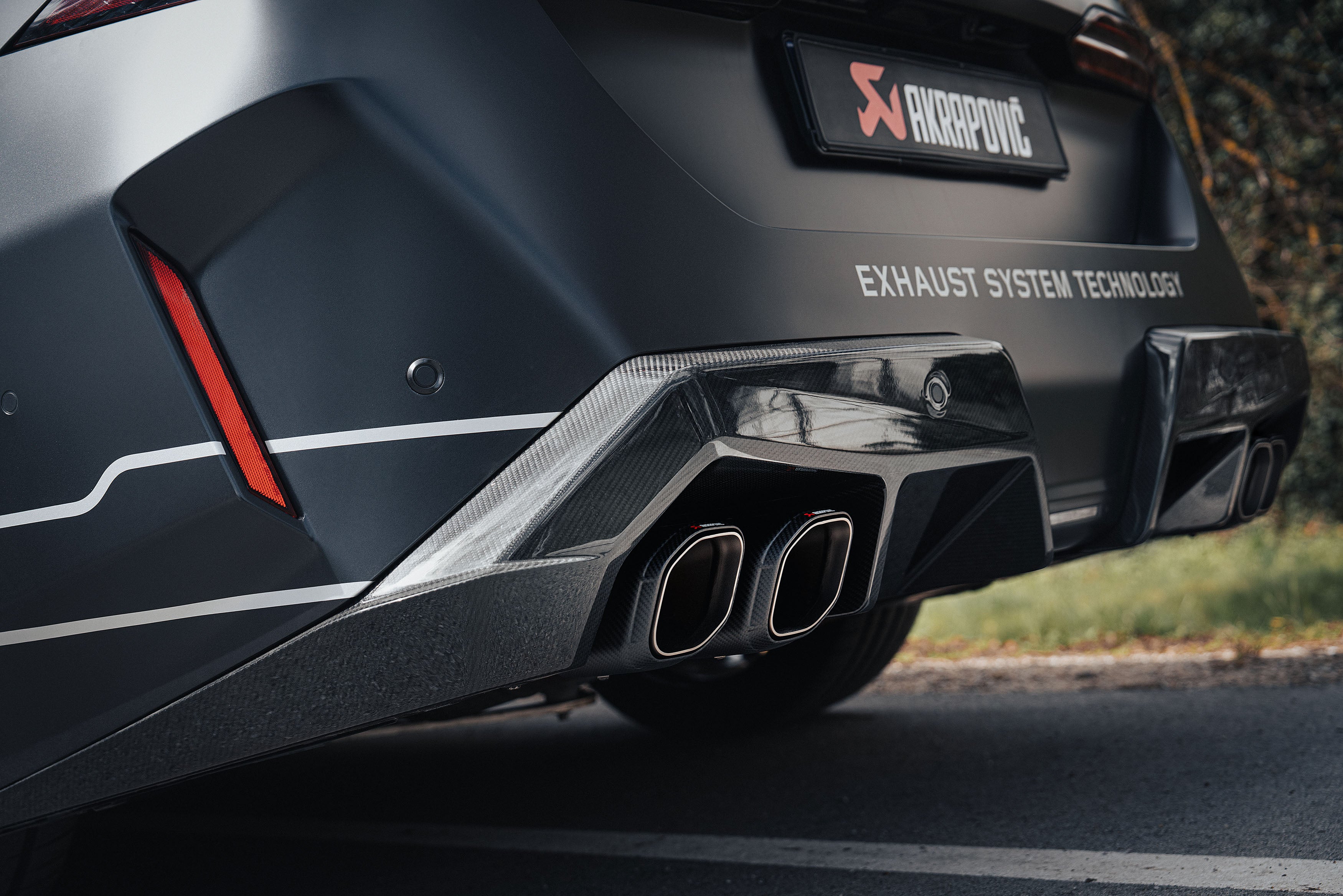 BMW M5 with Akrapovič Exhaust System | ATOMIC-SHOP