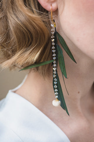 Long bridal earrings with preserved leaves