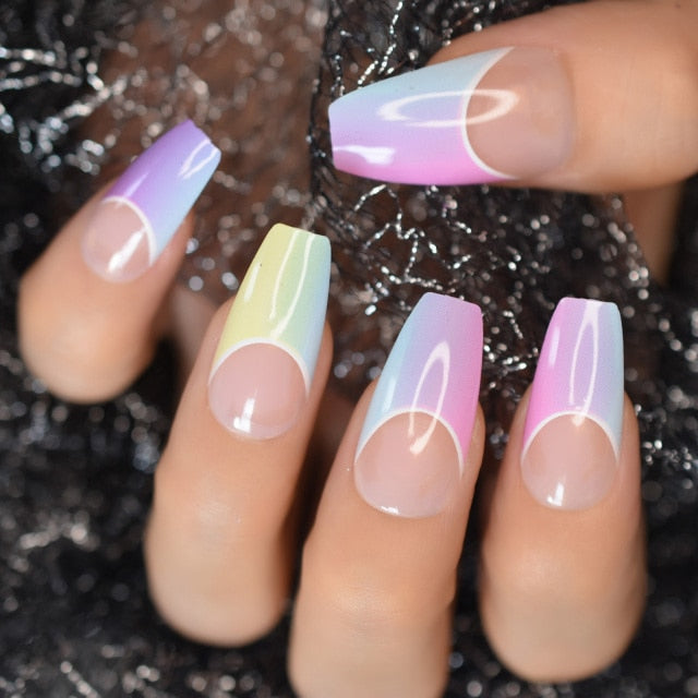 24Pcs Fake Nails Khaki Nude Marble Pattern Artificial False Nail Tips for Office Home Square Short Faux Ongle Free Glue Sticker