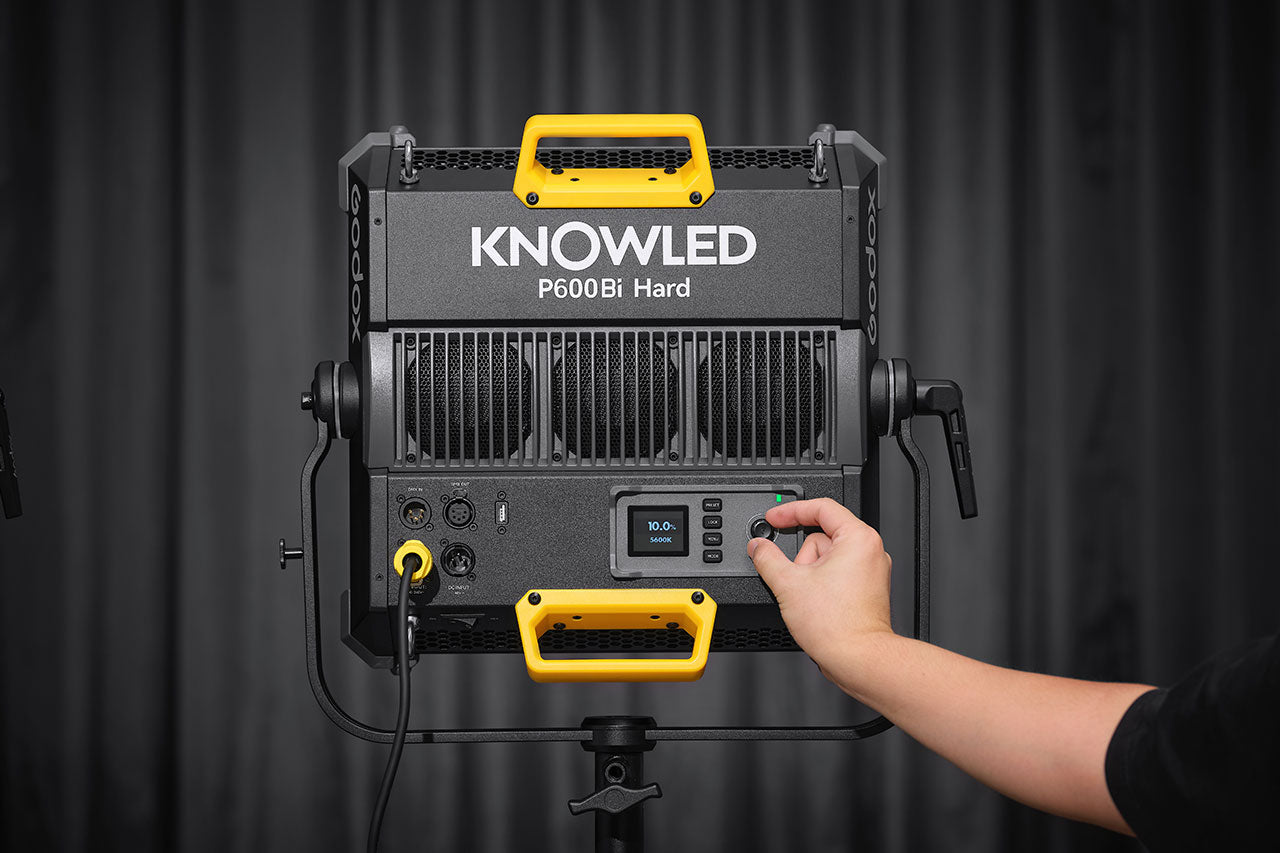 Godox KNOWLED P600Bi's Precise Controls