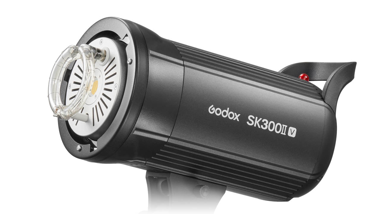 GODOX  SK300II V LED Modelling lamp
