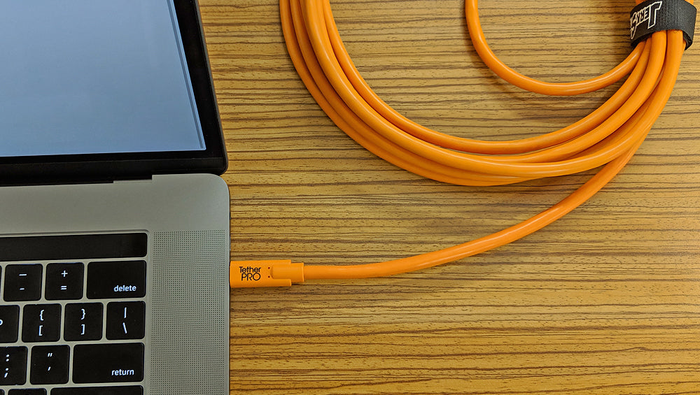 Tether Tools CUC2415-ORG  cable plugged into a Laptop