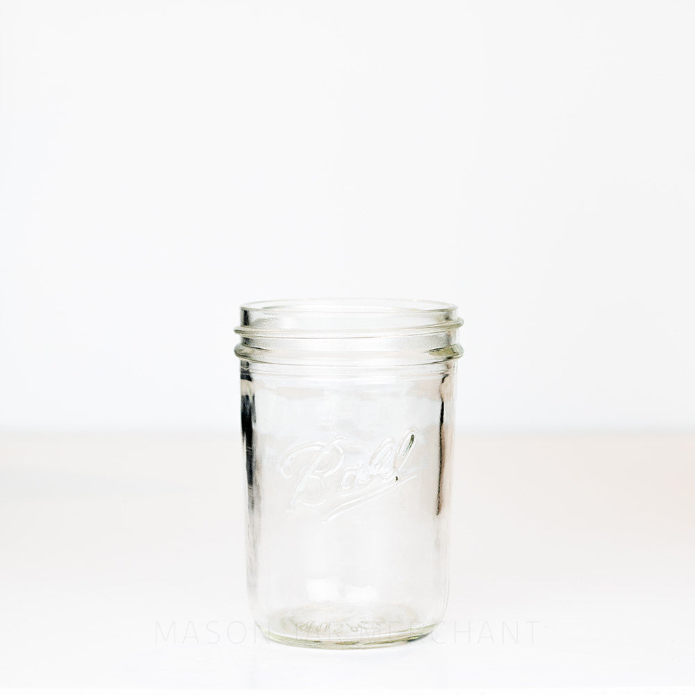 Vintage Ball Wide Mouth Clear 3 Cup 24 Ounce Mason Jar With Grape Vine  Design and Measure Side Panel With Lid 