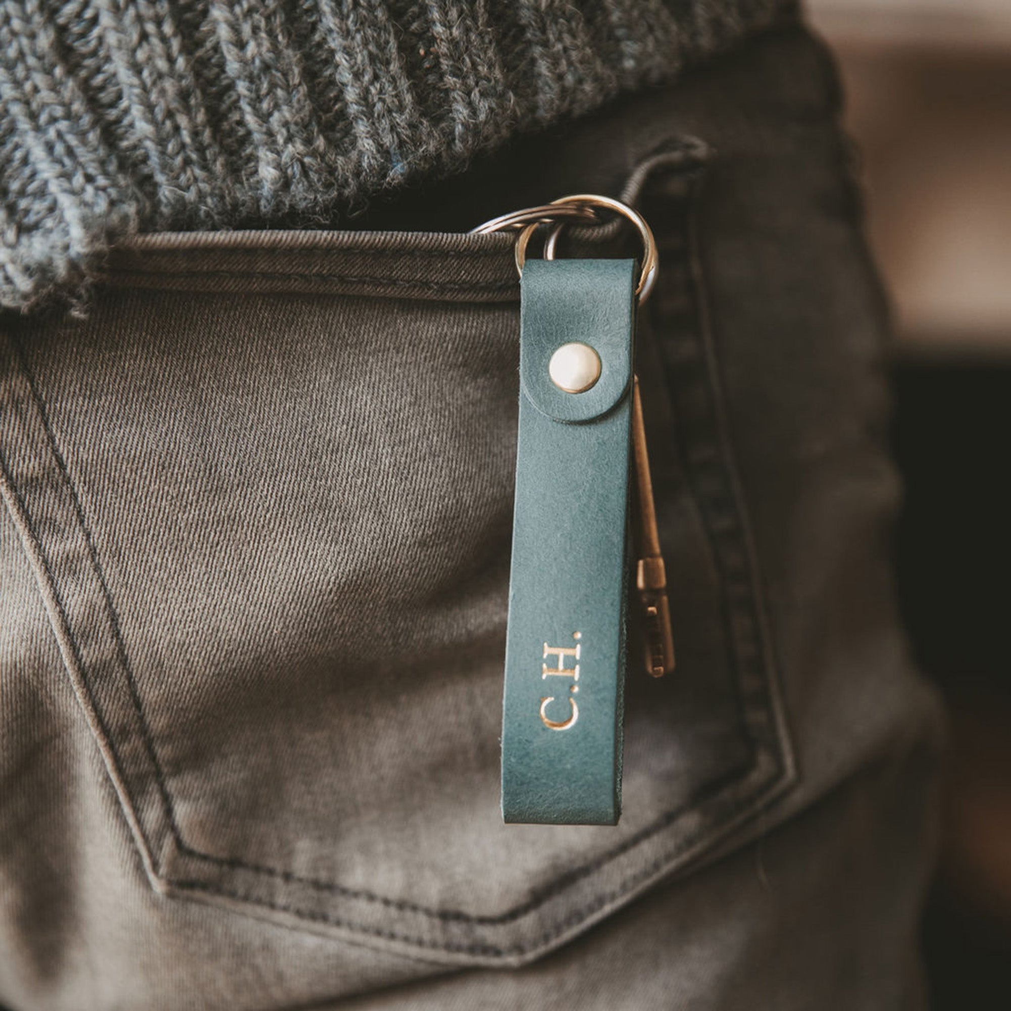 Green leather leather loop keyring